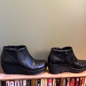 Clarks artisan womens booties. All leather
